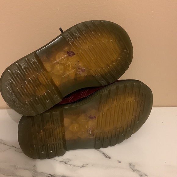 🔥🔥🔥Dr Martens Toddler Size 6 Unisex boots worn Once color Burgundy - Picture 8 of 8